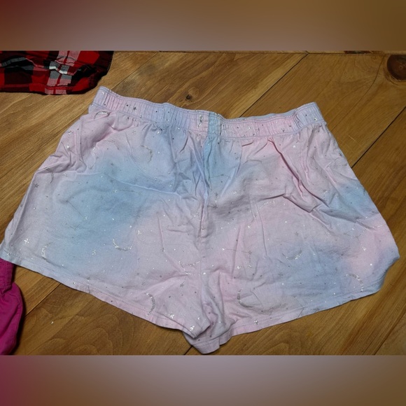 PINK Victoria's Secret 4 pair Pink boxers Sleepwear - Picture 7 of 9